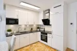 Modernes Wohnen: stilvolle Erdgeschoss-Wohnung mit eigenem Garten