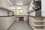Einzigartiges Anwesen in Ortsrandlage – Stadtvilla, Halle und über 10.000 m² Grundstück